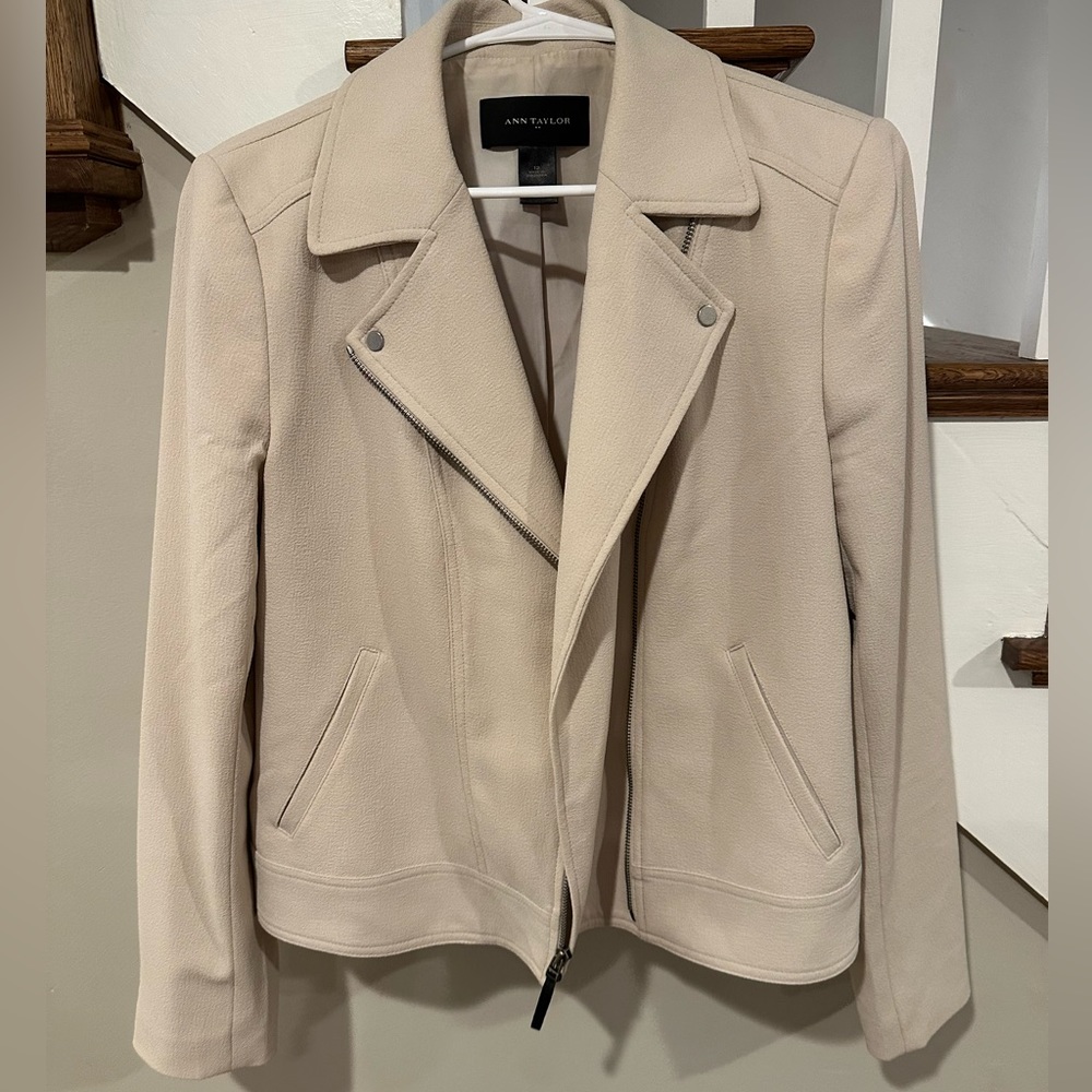 Ann Taylor cream jacket
